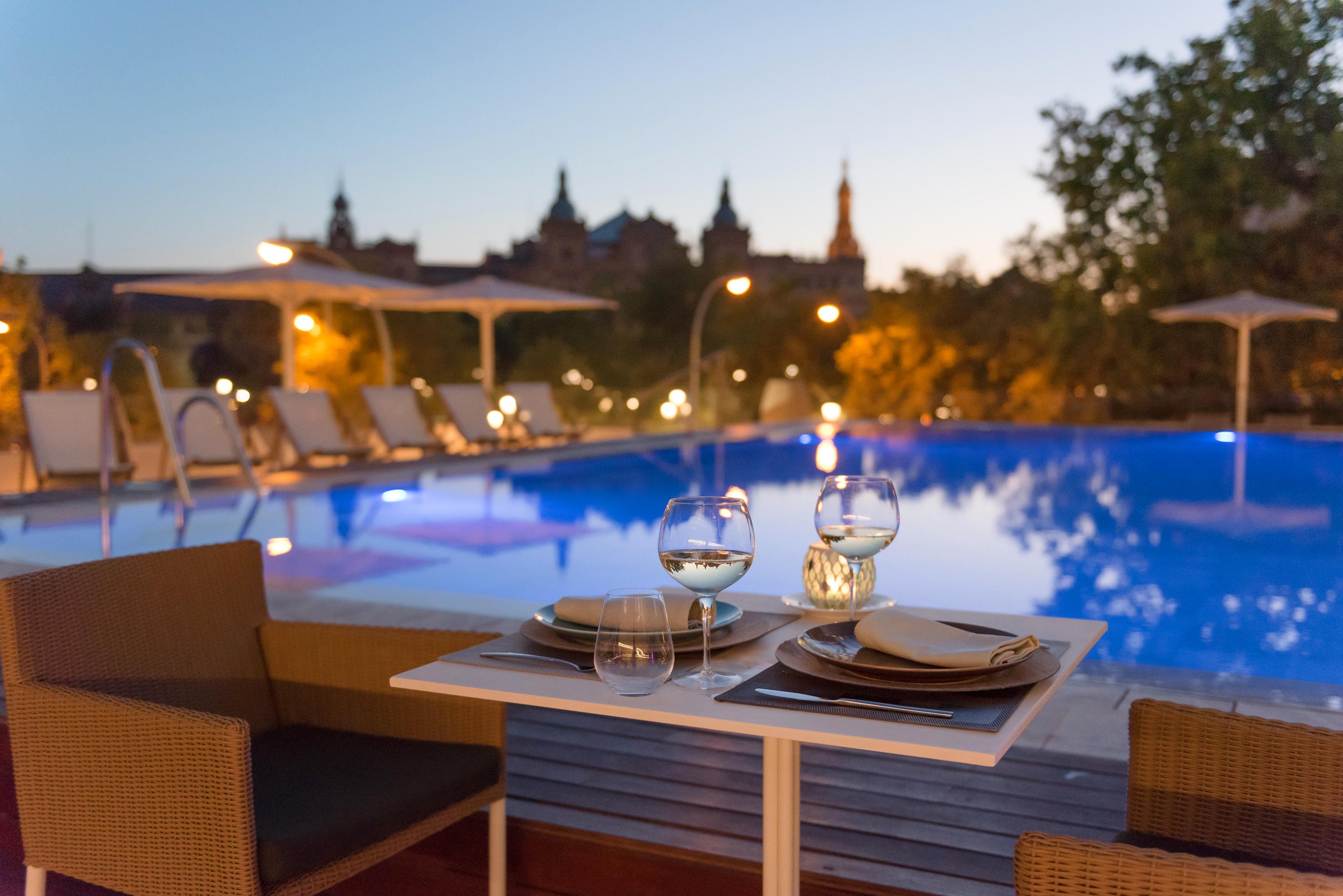 The Level At Melia Sevilla Экстерьер фото