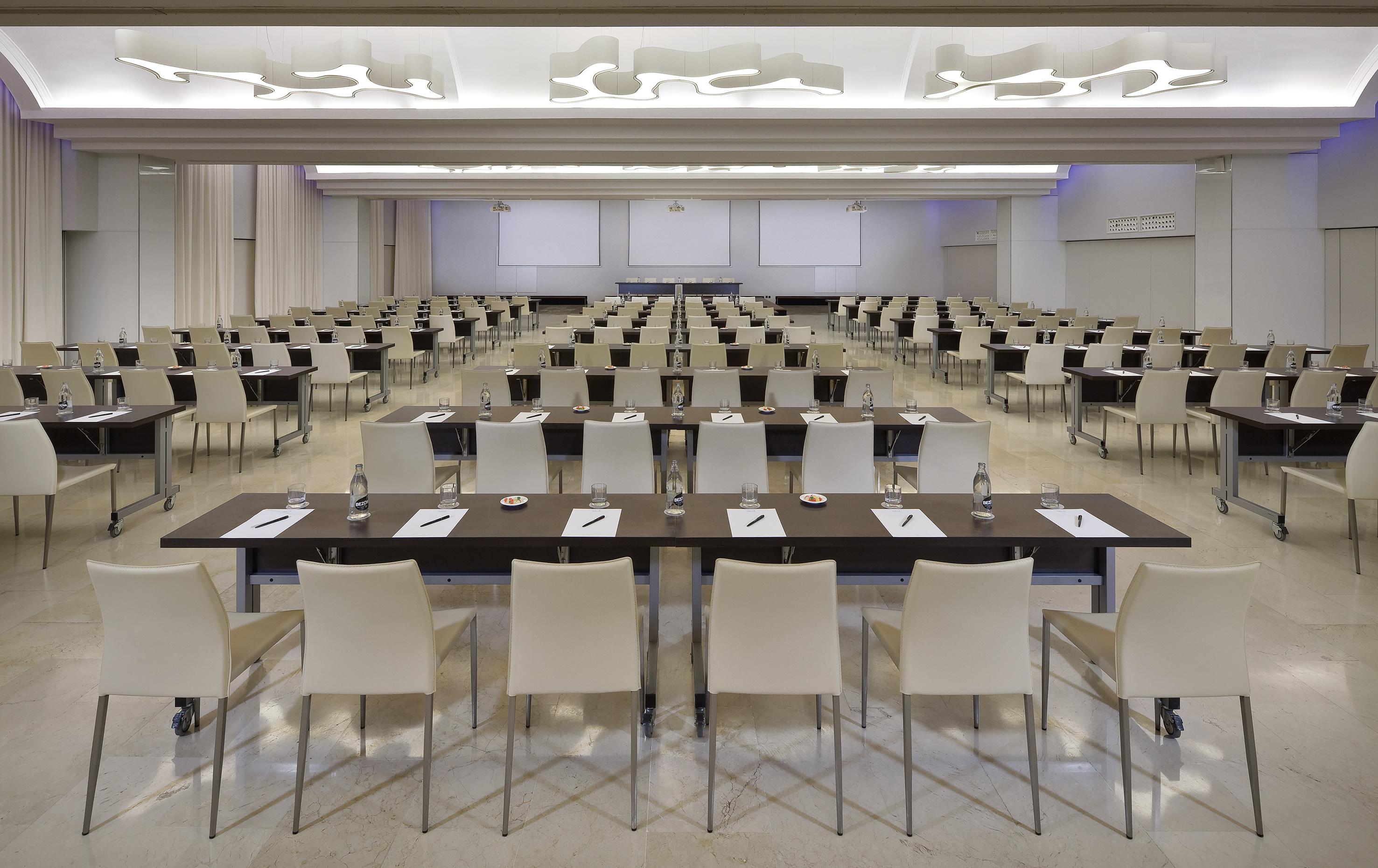 The Level At Melia Sevilla Экстерьер фото